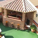 Casa Alameda * فوينخيرولا